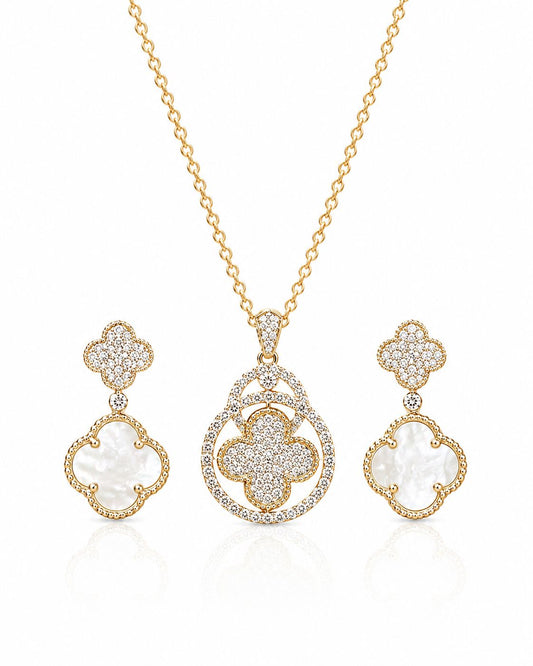 14KT NATURAL DIAMOND PENDANT SET